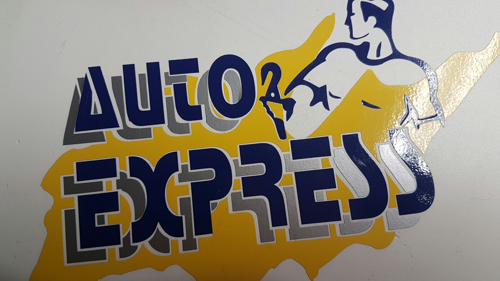 Logo de la société AUTO EXPRESS situé à MONTPELLIER 34070 dans le département de .